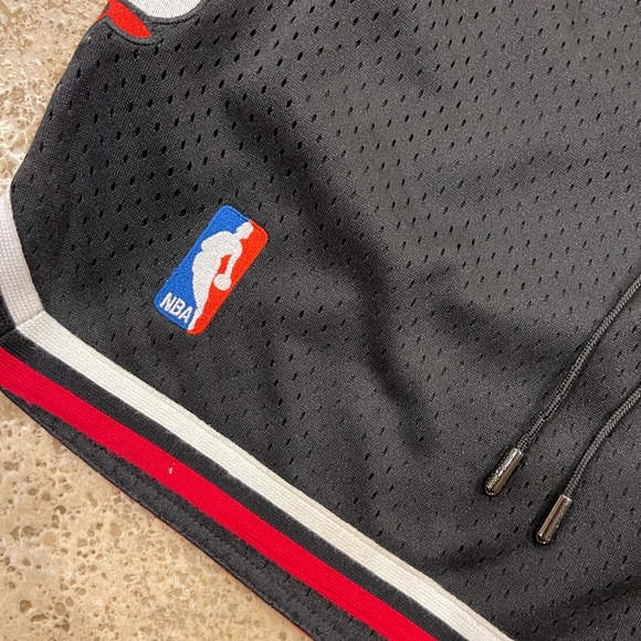 Just Don x Mitchell & Ness NBA Chicago Bulls OG Black Shorts - Picture 4 of 8